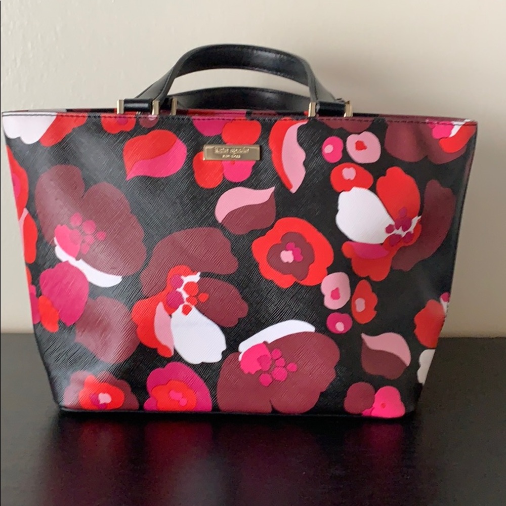 Kate Spade Floral vinyl purse